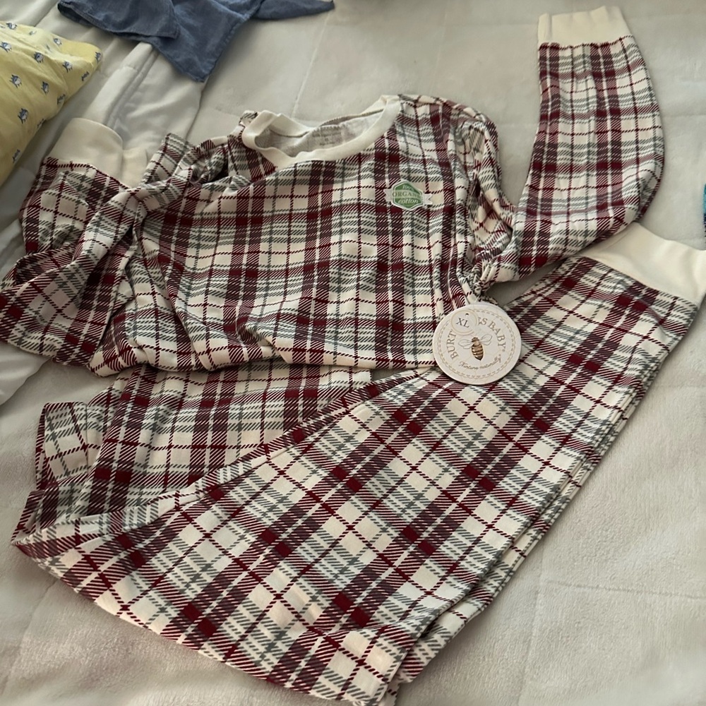NWTag Plaid Crimson and White Pajama Jogger Set Intimates & Sleepwear